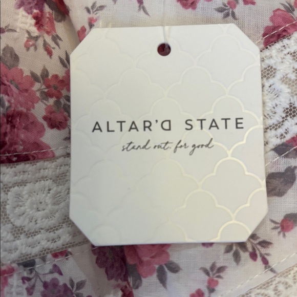 Altar’d State Floral Lace Trim Skirt with Shorts NWT - Picture 3 of 7